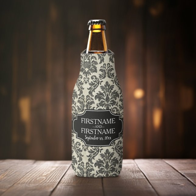 Porta-garrafa Gótico Black Lace e Aniversário de Casamento de Pe (Personalized Bottle Cooler - Add Name or Custom Text for this Wedding or Anniversary Favor - Black)