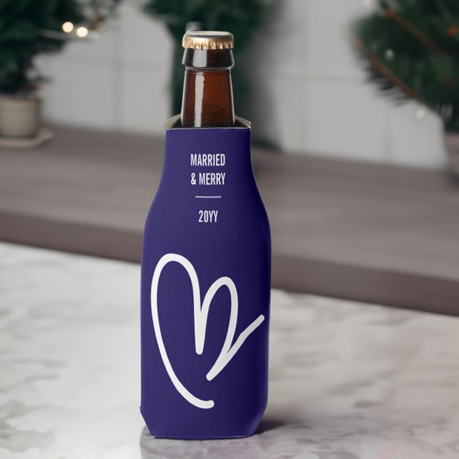 Porta-garrafa Sr. Newlywing Texto Personalizado Frio Azul (Mr - married & merry bottle cooler from Newlywed Christmas Gift Ideas collection by Darling & May)