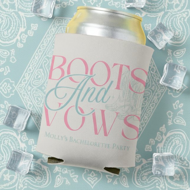 Porta-lata Botas e Votos – Desenho de Despedida de Solteira W (Say “I do” with a western twist in this charming “Boots and Vows” design!)