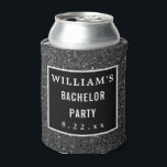 Porta-lata Casamento de solteiro favorece a tipografia modern<br><div class="desc">Este casamento de tipografia moderna pode fazer um favor excelente e obrigado que você presente para qualquer festa de solteiro! Personalize com os detalhes de sua escolha. Perfeito para ele — todas as caras e homens lá fora vão adorar! Felicidades!</div>