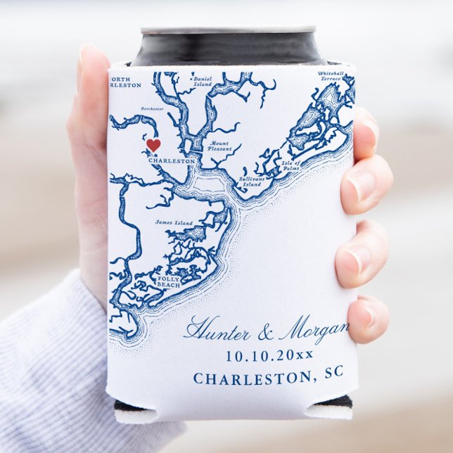Porta-lata Charleston SC Map Elegante Marinho Blue Weding Fav (Charleston SC Map Wedding Favor Can Coozies in Elegant Navy Blue from Coastal Map Designs)