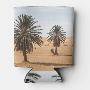Porta-lata Desert Oasis: Paisagem das Palmas do Saara.