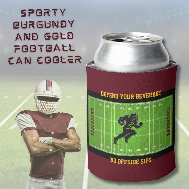 Porta-lata Esportaria Borgonha e Futebol Dourado (Sporty Burgundy and Gold Football Can Cooler)