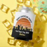 Porta-lata Férias Personalizadas Sunset em Las Vegas Strip<br><div class="desc">Legal costume do horizonte de Las Vegas no pôr do sol pode resfriar suas férias em família ou despedida de solteiro para a cidade das luzes. Gamble do nascer do sol ao pôr do sol nesta cidade e lembre-se disso com esta lembrança de keepsasasair.</div>