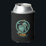 Porta-lata Funny Leo Zodiac - Sinal de Astrologia Aniversário<br><div class="desc">Leo Zodiac, estrela e símbolo. Vintage retro design para esses nasceres em julho ou agosto. Legal e engraçada mercadoria de festa de aniversário para o bebê Leo, rei, rainha, princesa e vida da festa. Perfeito para aqueles que amam constelação, astrologia, sigla de estrela e horóscopo. presente de Natal e excelente...</div>