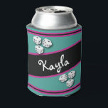 Porta-lata Lucky Dice Bunco Bepra Cooler<br><div class="desc">Lucky Dice, design de arte gráfica colorida. Perfeito por manter suas bebidas refrigeradas enquanto jogam Bunco, em uma festa de solteira, festa de galinha, chá, rolando o bairro, resfriando perto da piscina, lago ou rio, acampando ao ar livre, piquenique no parque e muito mais. Personalize com o nome dos seus...</div>