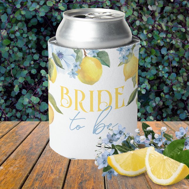 Porta-lata Noiva para Ser a Paixão Lemon & Flor (Bride to Be Can Cooler for Lemon Bridal Showers or Engagement Parties)