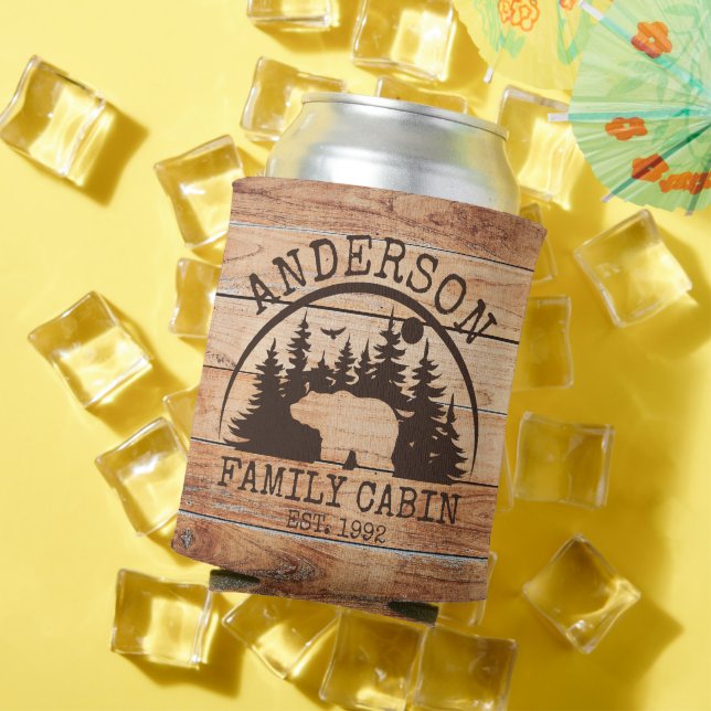 Porta-lata Nome da Cabina da Família Madeira russa personaliz (Verão in situ)