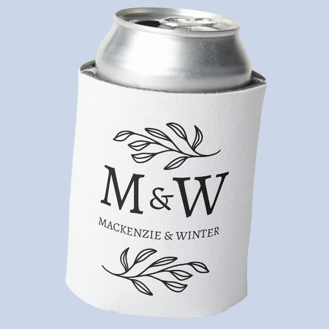 Porta-lata Nomes de Monograma de casal Casamento Botânico Ele (Wedding couple monogram name initials modern botanical leaf design can cooler)