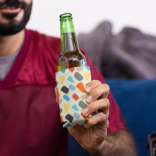 Porta-lata Pebreiras de multicores em fundo branco