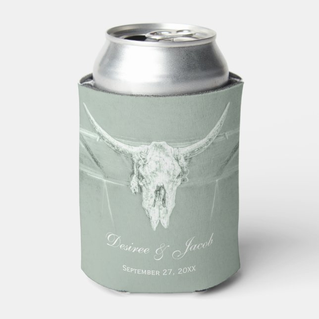 Porta-lata Russo Pastel Sage Green White Cow Skull Ocidental (Can Front)