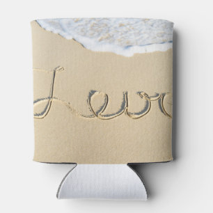 Porta-lata Sinal de amor gravado na areia da praia