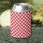 Porta-lata Vintage de placa de xadrez amarelo púrpura neon<br><div class="desc">Vintage Neon Purple e Yellow Checkerboard</div>