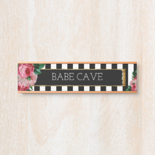 Porta Placa de identificação floral e listrada