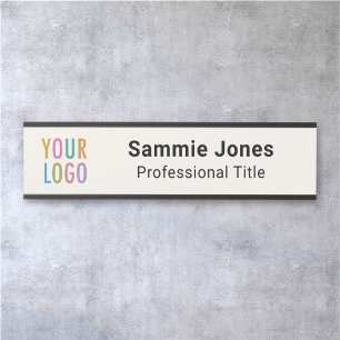 Porta Placa de Nome de Parede 2x8 Ecru com Logotipo Empr