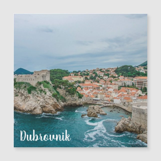 Porto de Dubrovnik e centro urbano (Frente)