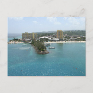 Porto de Ocho Rios, cartão postal da Jamaica