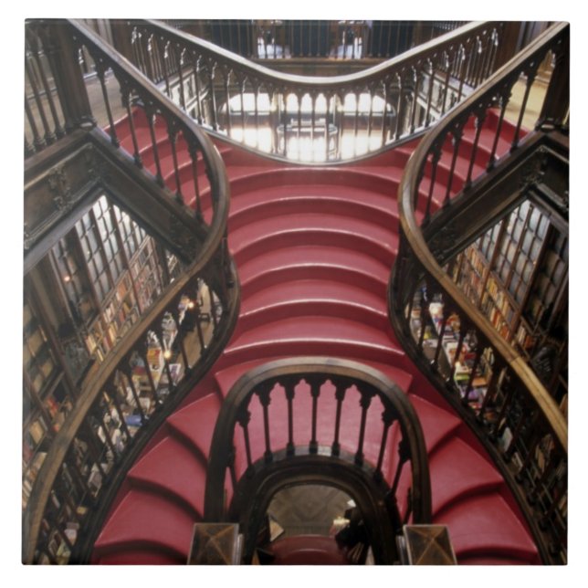 Portugal, Porto. Escadas na história (Frente)