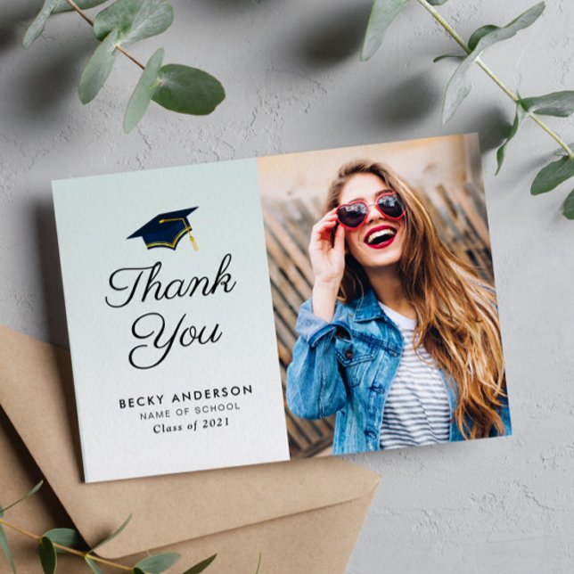 Postal Cartão de agradecimento de formatura com boné azul (Criador carregado)