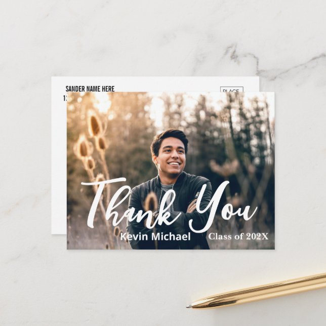 Postal Cartão de Graduação Agradecimento com Letra Estilo (Frente/Verso In Situ)