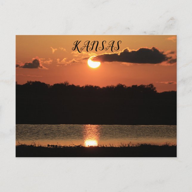 Postal Cartão de Posto de Reflexão do Kansas Sunset. (Frente)