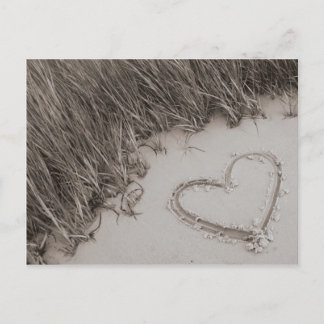 Postal Cartão do Sepia do coração da praia