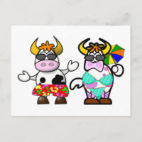 Cartão engraçado do casal da vaca da praia dos