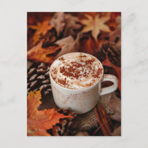 Postal chocolate quente e folhas caem com cartão