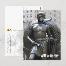 Estátua jovem com máscara de calavera - Cartão pos