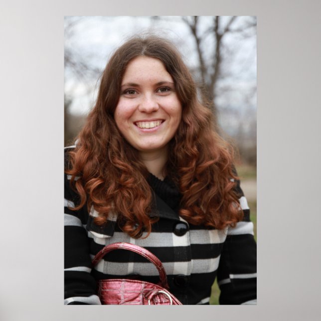 Poster Самая красивая девочка в Всемирным! (Frente)