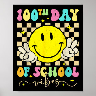 Poster 100º Dia da Escola Víbias Sorriso Bonito 100 Dias