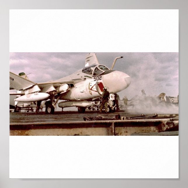 PÔSTER A6 INTRUDER VA-115 (Frente)