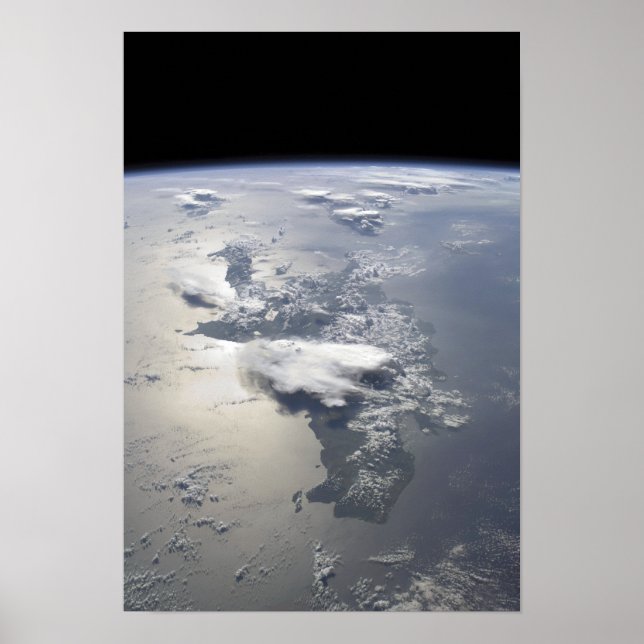 Pôster A panoramic view of the island of Hispaniola (Frente)