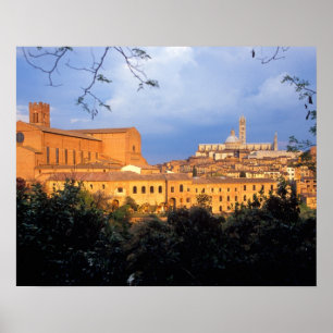 Pôster A vila Tuscana de Siena, Itália.
