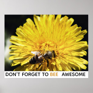 Poster Abelha inspiradora incrível no dandelion amarelo