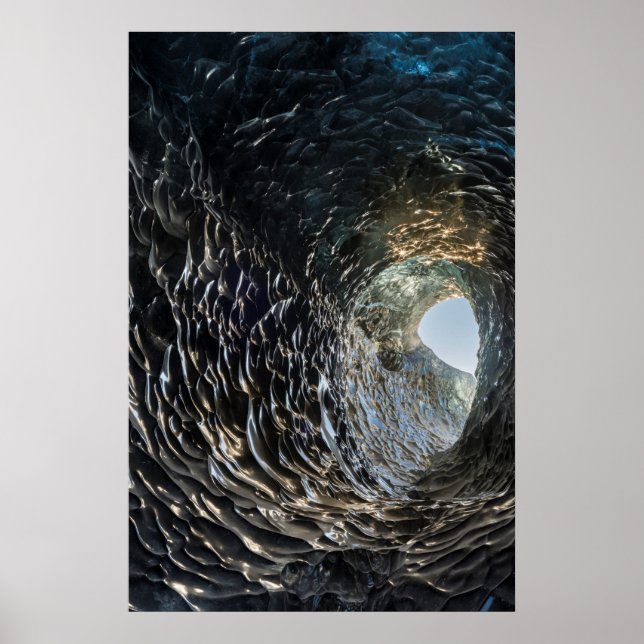 Poster Abertura Cíclica Numa Caverna De Gelo (Frente)