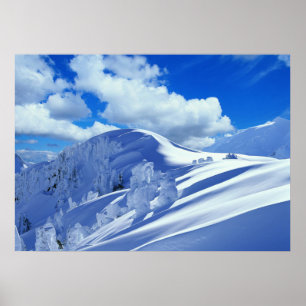 Pôster Afixar cimeira da montanha coberto de neve