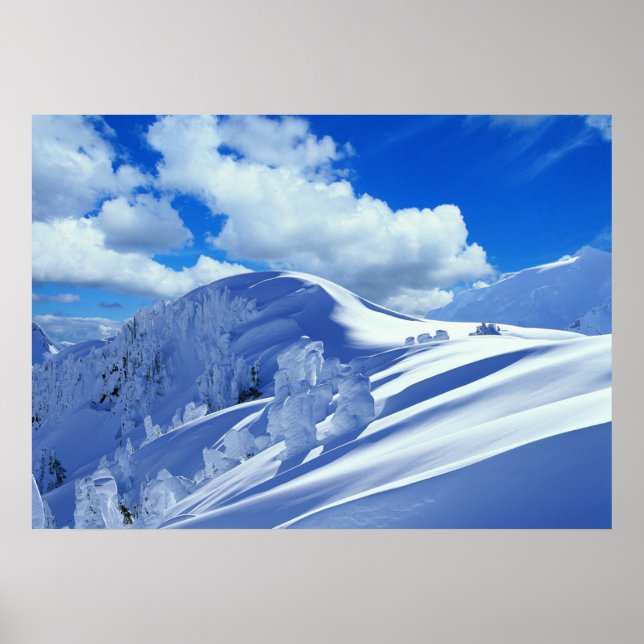 Pôster Afixar cimeira da montanha coberto de neve (Frente)