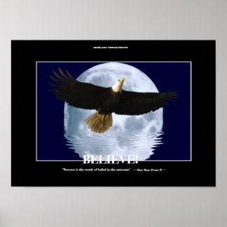 Pôster Águia Voadora e Lua "Acredite!" Arte motivacional