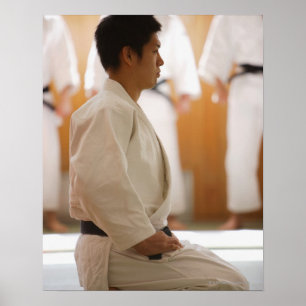 Pôster Ajoelhamento mestre do judo em uma esteira