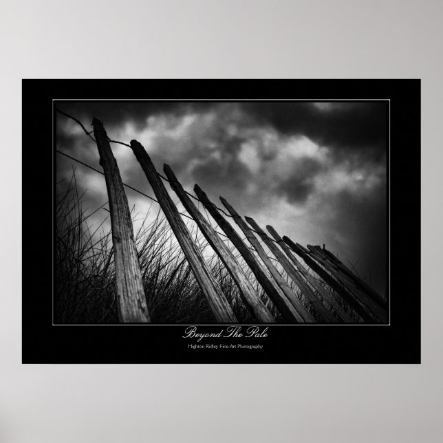 Poster Além Da Fotografia Pálida E De Belas Artes (Frente)