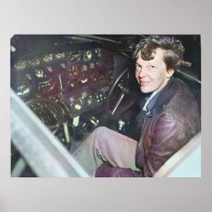 Poster Amelia Earhart Candid Airplane Cockpit Colorida