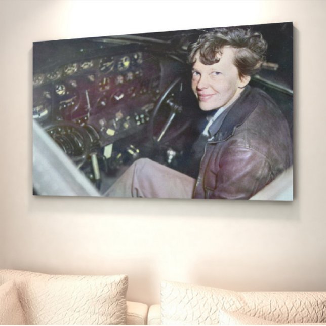 Poster Amelia Earhart Candid Airplane Cockpit Foto 1937 (Criador carregado)