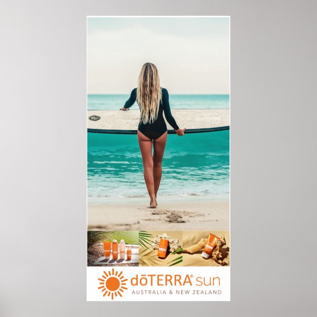 Poster Anúncio do DōTERRA Sun Care - Garota surfista na C (Frente)