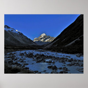 Poster Aoraki e o Vale