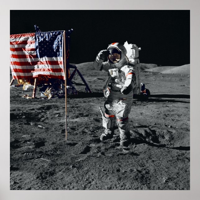 Pôster Apollo 17 Astronauta Salutes Bandeira Americana (Frente)