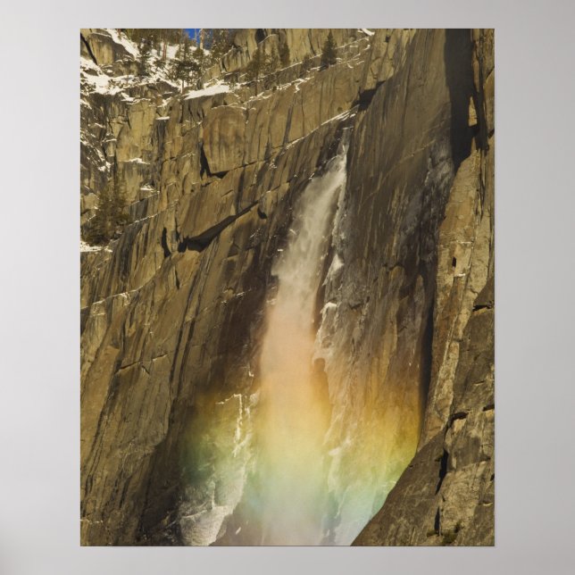 Pôster Arco-íris na Cachoeira Superior de Yosemite em Yos (Frente)