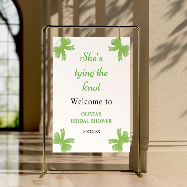 Poster Arco Verde Ela é Chá de panela de Casando (Green Bow She's Tying The Knot Bridal Shower Welcome Sign )