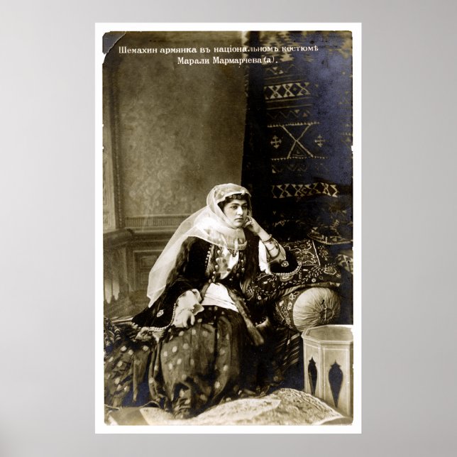 Pôster Armênio Tradicional Vestido, cerca de 1800 (Frente)