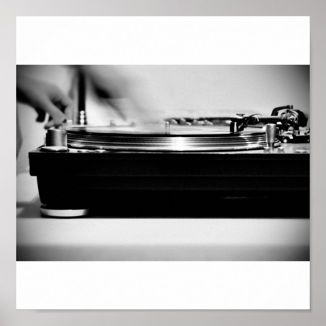 Pôster Arranhando na mesa giratória (Frente)